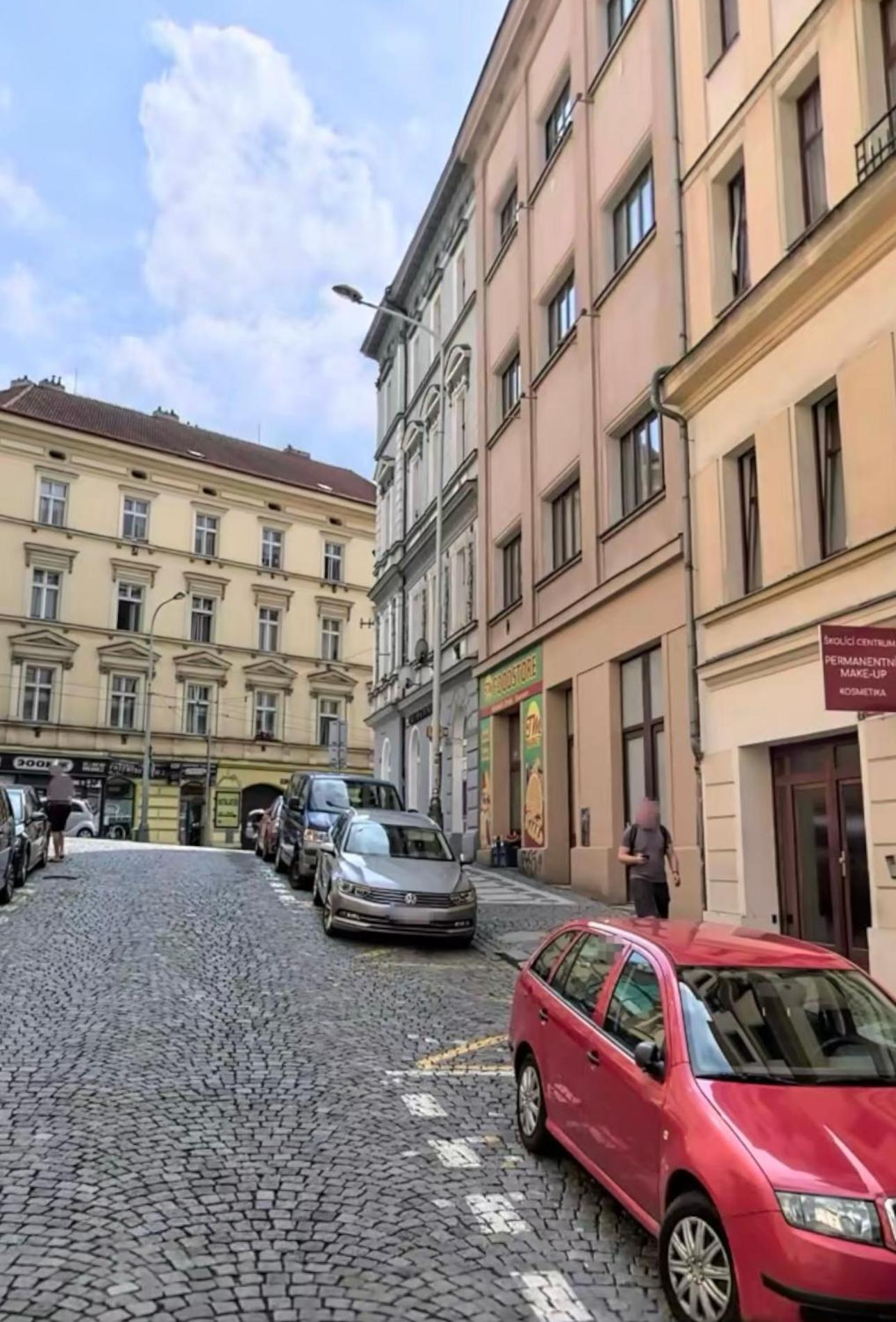 Apartment Cimburkova Prag Exterior foto